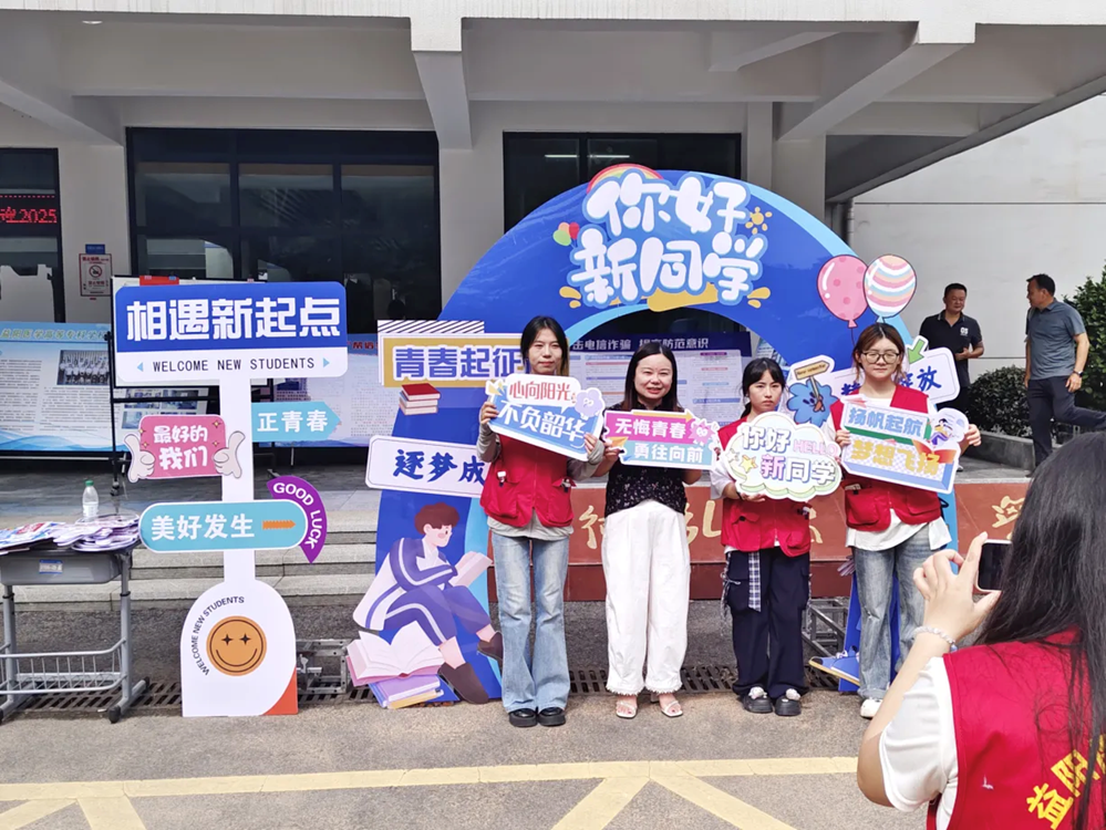 92ea8af6e6504cf39e034d4c9376b4c8.png 92ea8af6e6504cf39e034d4c9376b4c8.png