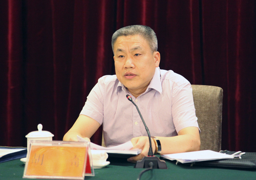 省委组织部副部长胡奇作“党委领导下的校长负责制”专题报告 省委组织部副部长胡奇作“党委领导下的校长负责制”专题报告