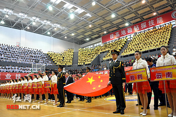 全国共有31个省（区、市）、5个中央地勘行业部门组队参加决赛。
