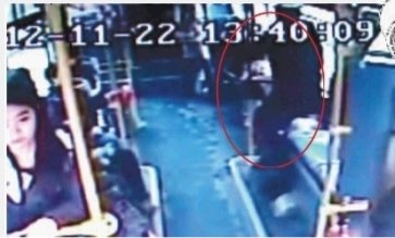 女童大骂老人被连扇耳光 家长想找打人者讨说法