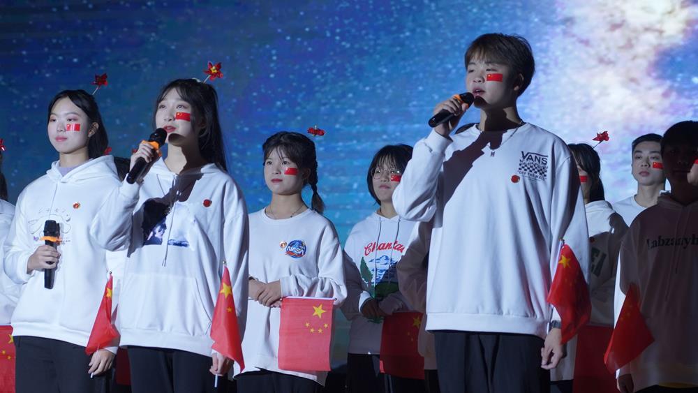 471eea7c630e4277b52a57ad68eb2c81.jpg 471eea7c630e4277b52a57ad68eb2c81.jpg