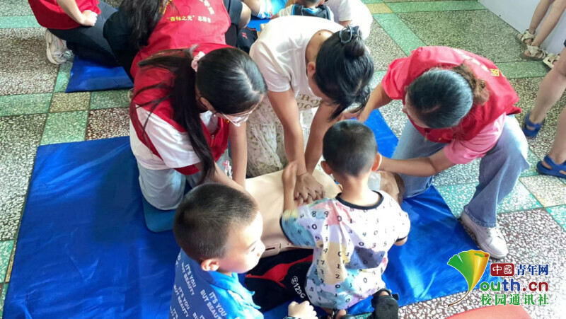 d1d5069d155a4e3ca2782507f03ffbf2.jpg d1d5069d155a4e3ca2782507f03ffbf2.jpg