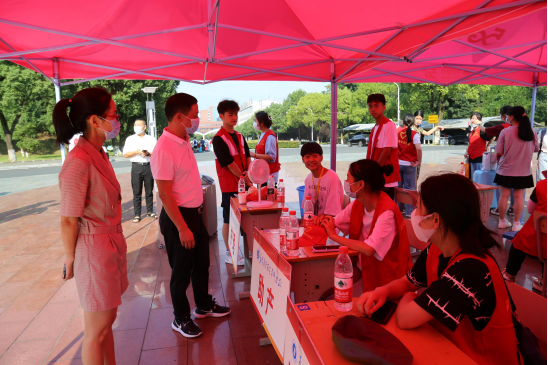 911c029d78f6494d85c2cb9a652a00b2.png 911c029d78f6494d85c2cb9a652a00b2.png