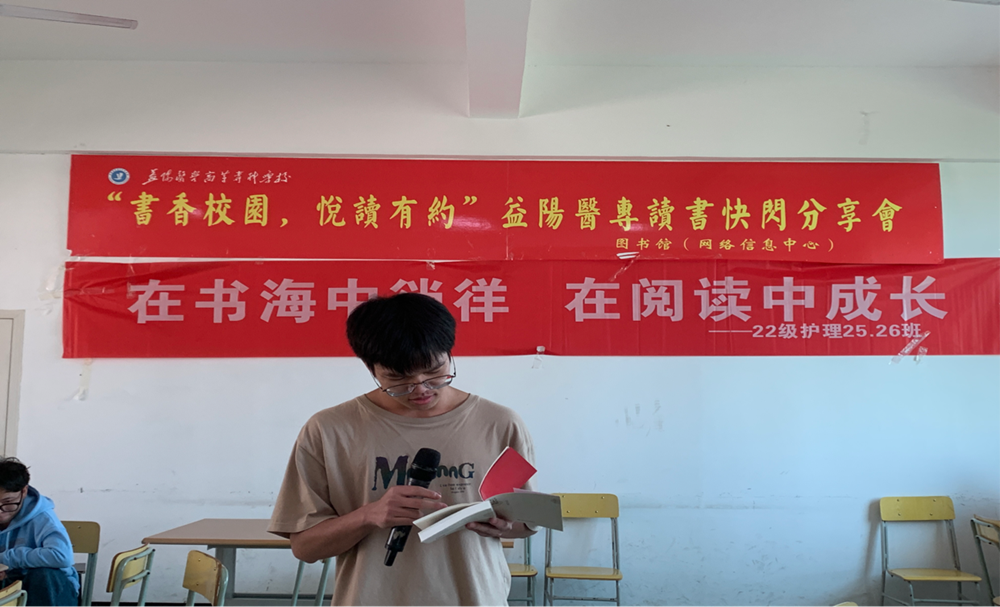 92b01472a1bb433dabb23800a94a6c1a.Png