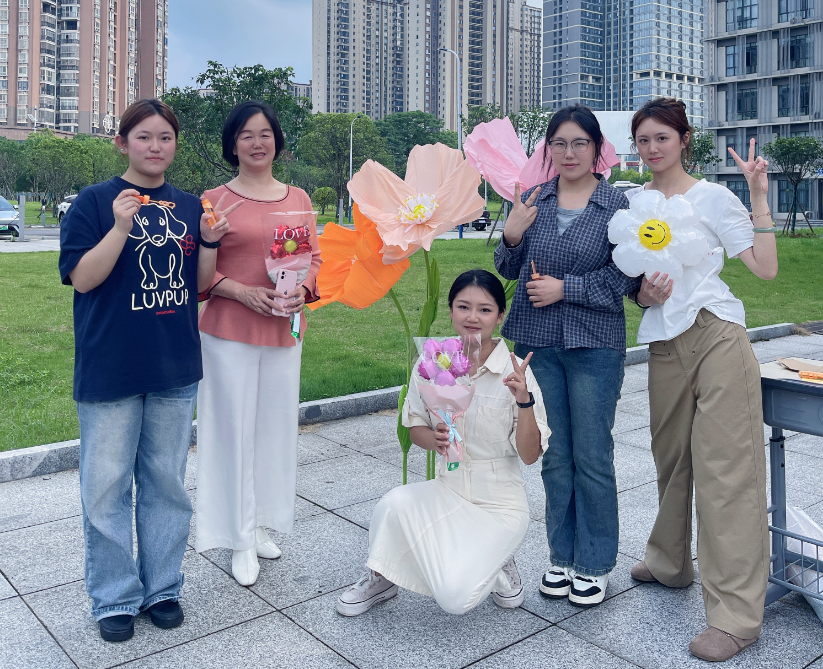 7f5063eb7ad641e4bc04bcdc0ef98265.Png