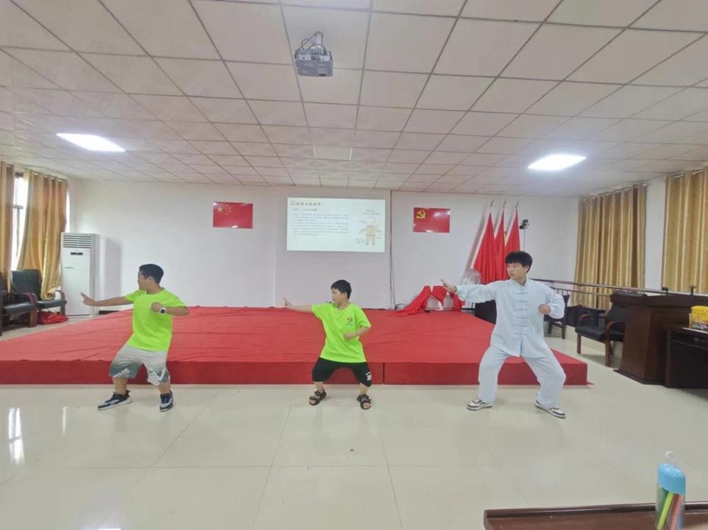 e63eaca95d2d4451a03750dccec18d23.Jpeg