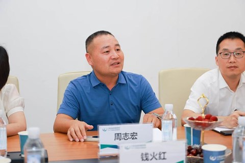 校长周志宏带队赴上海访企拓岗 达成多项合作意向