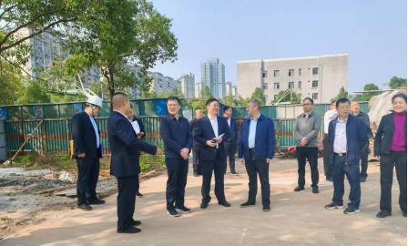 市领导深入我校第十五届省运会竞赛项目场馆施工现场开展建设推进情况民主监督工作