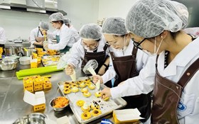育镜社区｜“味来工坊”第四期：指尖烘焙 甜润时光