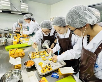 益阳医专“味来工坊”：当专业遇见美食，匠心与爱不可辜负