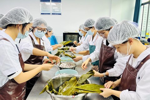当00后遇上端午，益阳医专这堂“非遗劳动课”粽香四溢