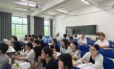 督导护航启新程 凝心聚力开新篇——口腔医学院开展开学第一课教学督导工作