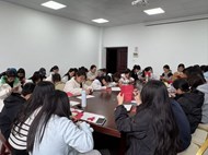 剪纸凝初心，红色励医行 —— 临床医学院开展红色主题剪纸活动