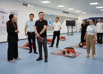 黄俊校长调研临床医学院：锚定“升本”目标，聚焦高质量发展