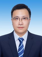 党委副书记、校长--黄俊