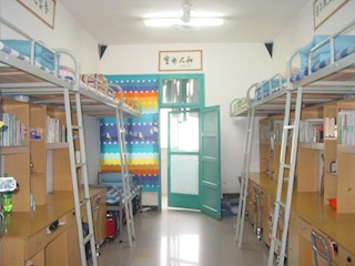 干净整洁的学生公寓