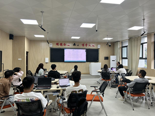 双创大赛评委来我校进行专题讲座